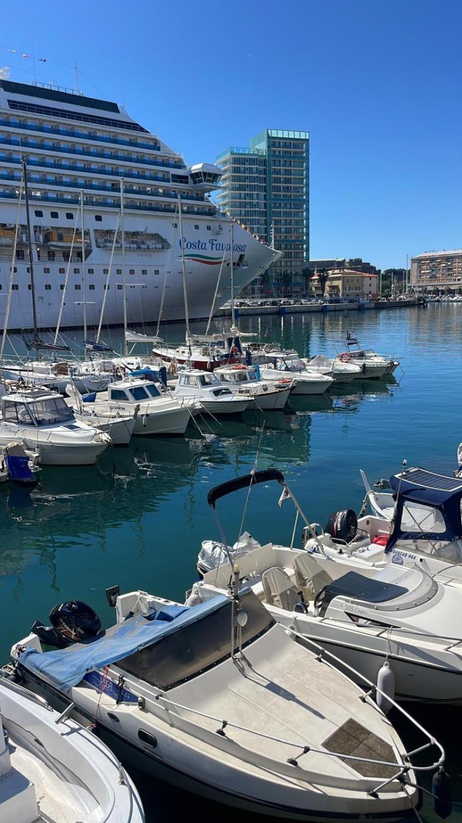 Appartamento Il Talismano-In Citta -Vicino Al Mare Savona Esterno foto