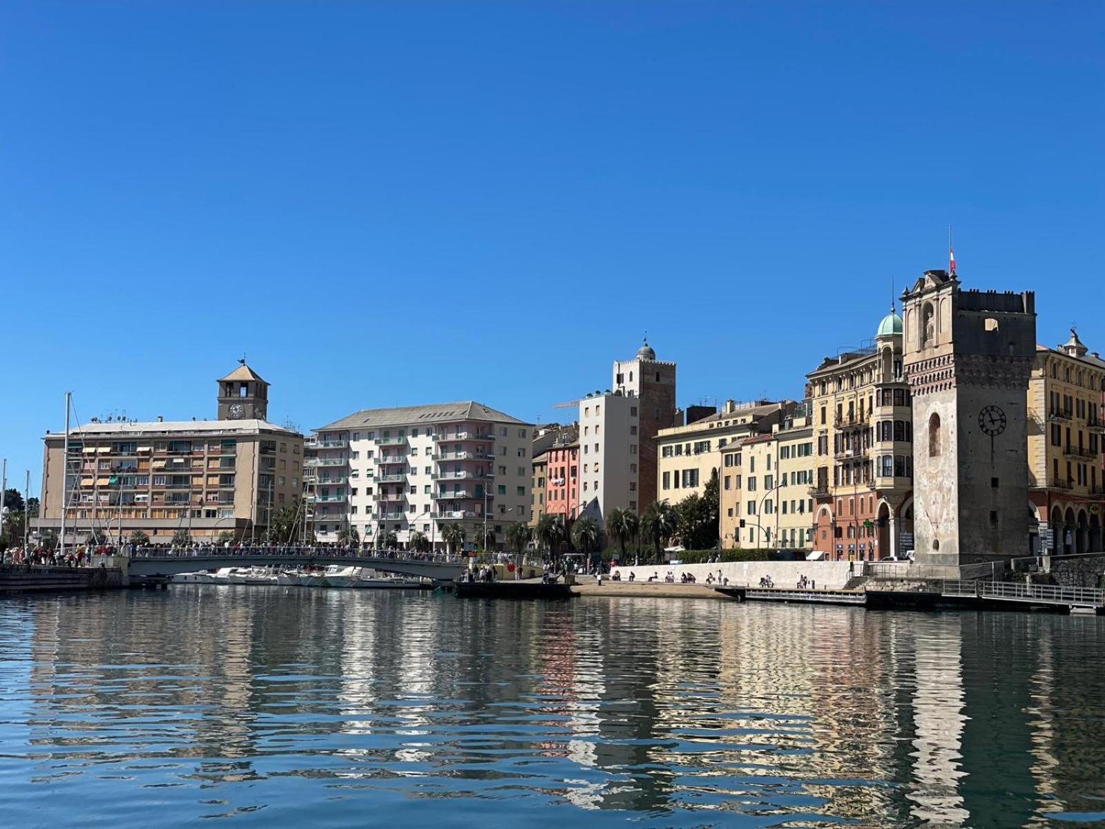 Appartamento Il Talismano-In Citta -Vicino Al Mare Savona Esterno foto